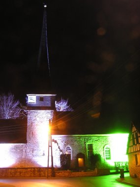 Lichtskulptur an der Feininger Kirche