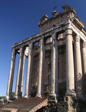 Tempel des Antoninus Pius und der Faustina